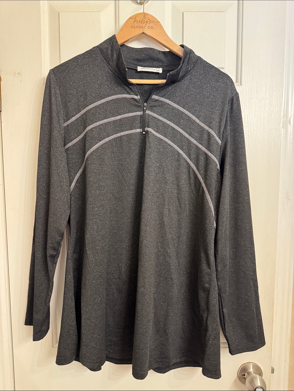 Men's Charcoal Gray Quarter-Zip Performance Pullover